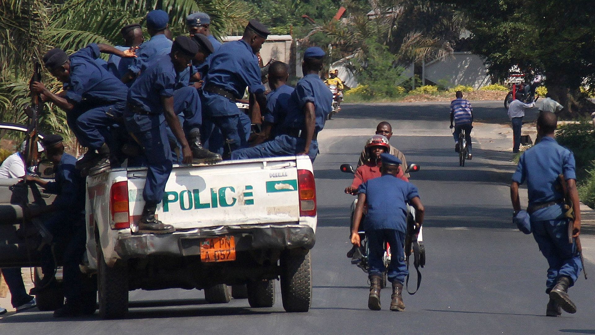 Mwaro: Une policière  perd  ses dents percutée par  un motard