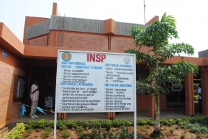 Insalubrité à l’entrée de l’Institut National de Santé Publique à Bujumbura