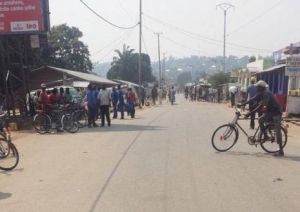 Rumonge : Des transporteurs empruntant la route Bujumbura-Rumonge se plaignent de payer une 2ème taxe inconstitutionnelle