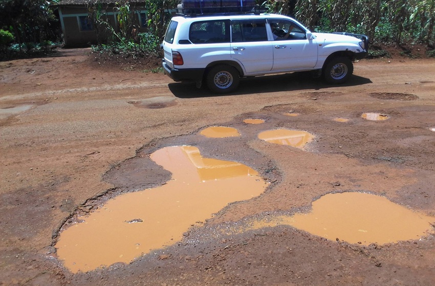 La RN8 en ruine : le désarroi des transporteurs entre Gitega et Rutana