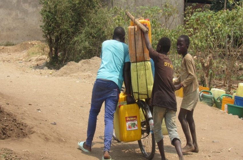 L’eau devient un luxe à Mirango