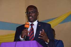 Révérien Ndikuriyo, président du sénat