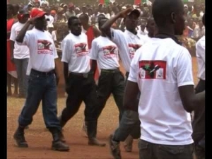 Deux groupes d’Imbonerakure en patrouille nocturne s’affrontent à coups de machettes
